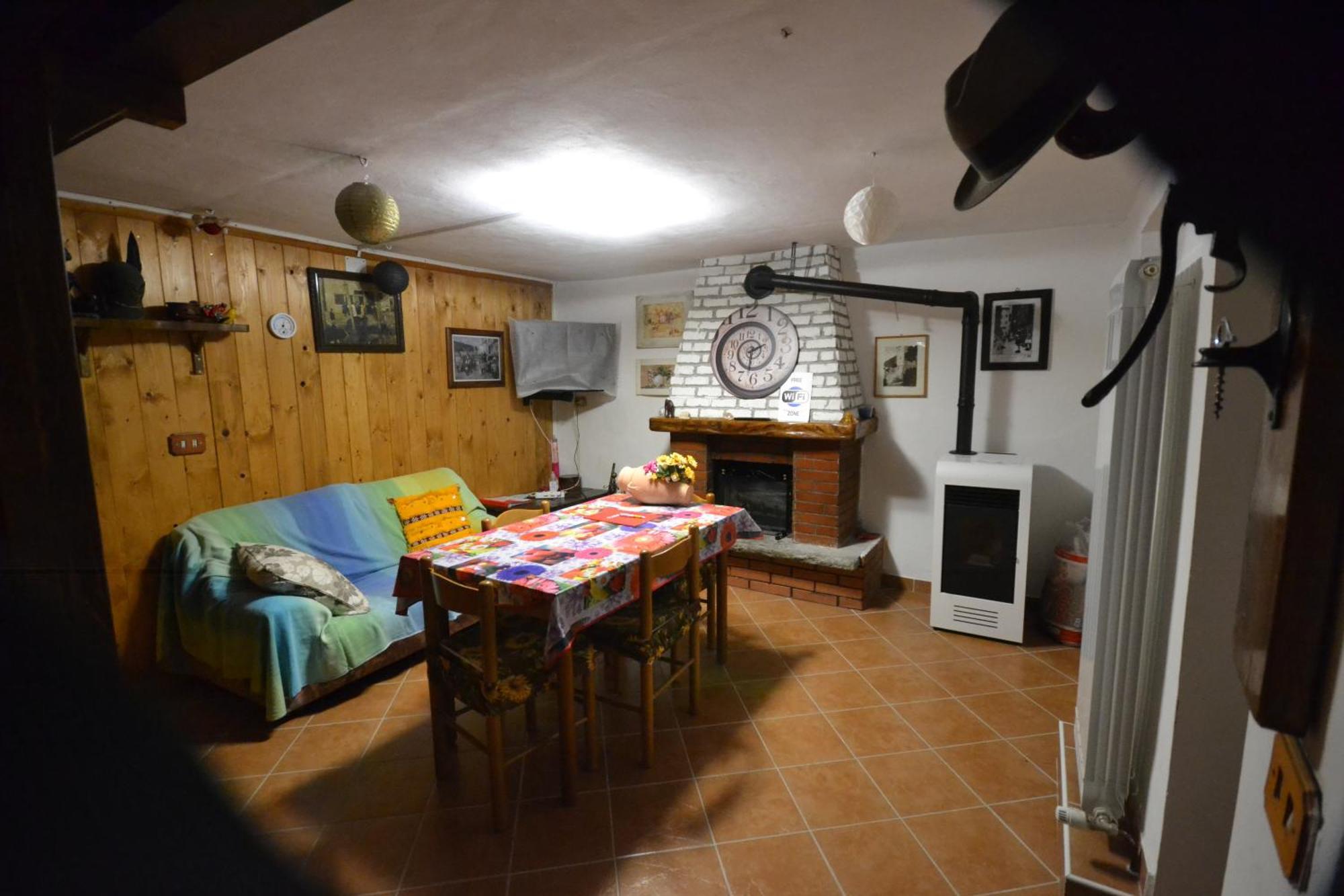 Casa Vacanze Mingos Lodio Di La Carpineta Zewnętrze zdjęcie