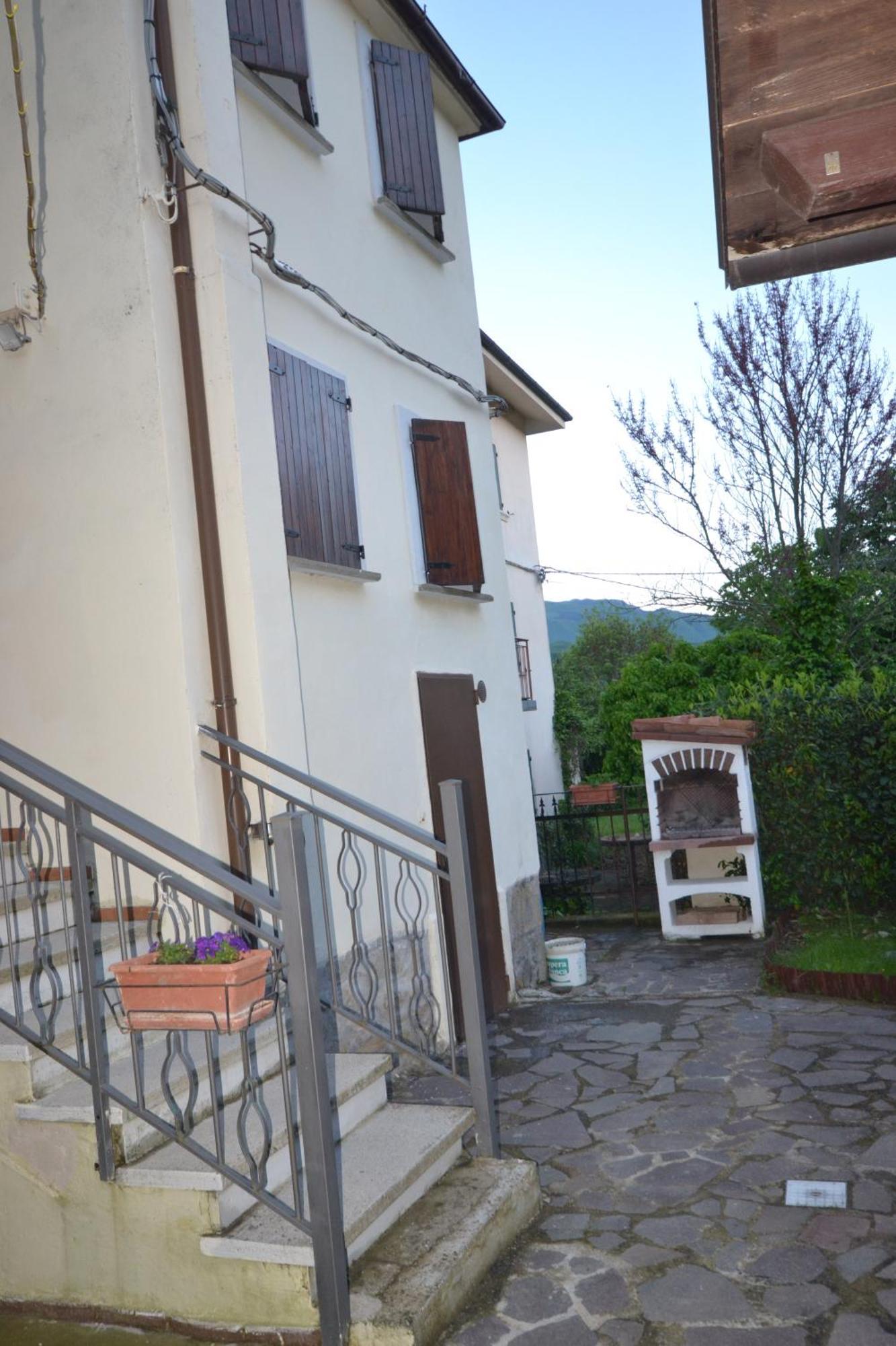 Casa Vacanze Mingos Lodio Di La Carpineta Zewnętrze zdjęcie
