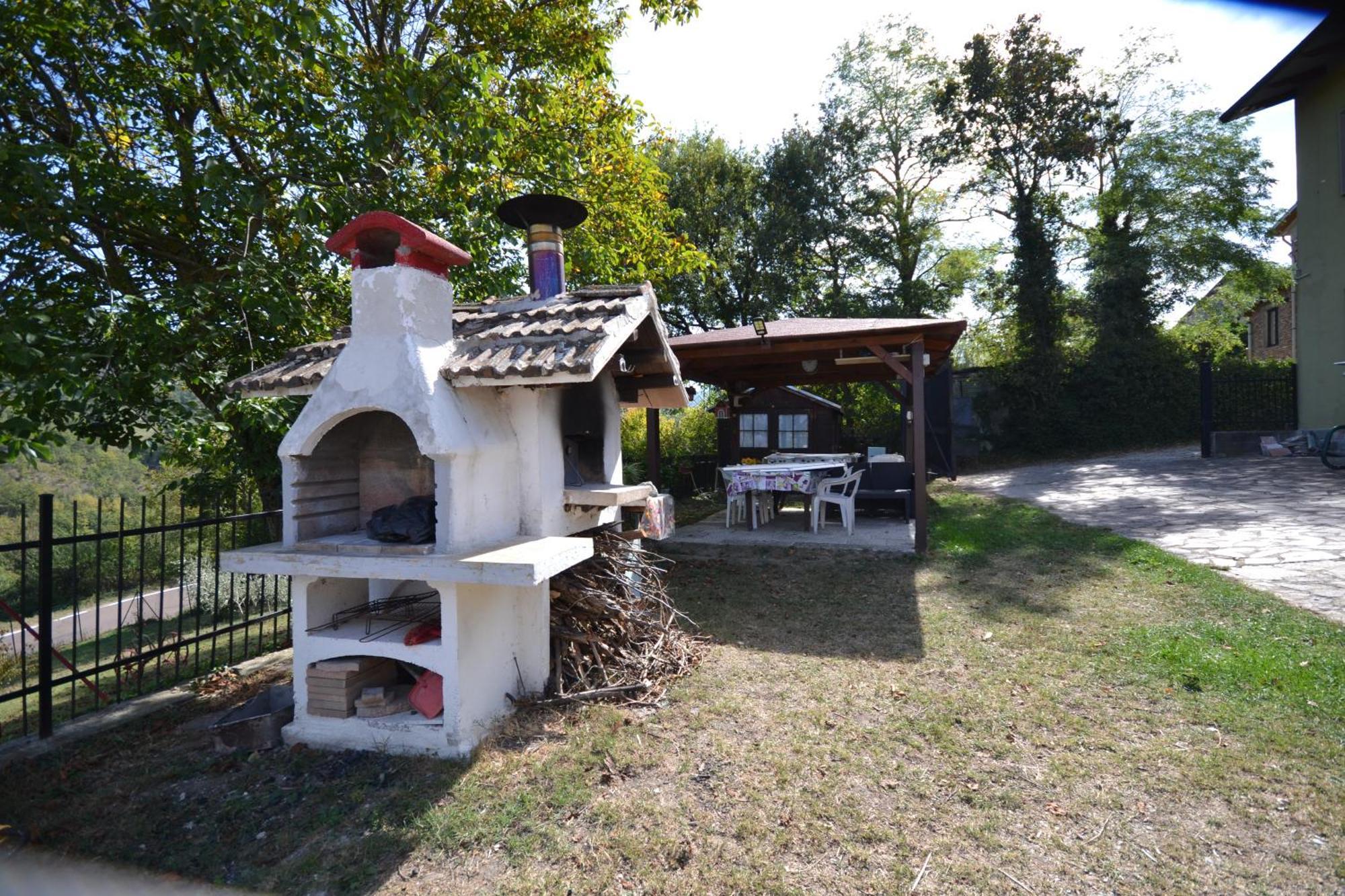 Casa Vacanze Mingos Lodio Di La Carpineta Zewnętrze zdjęcie